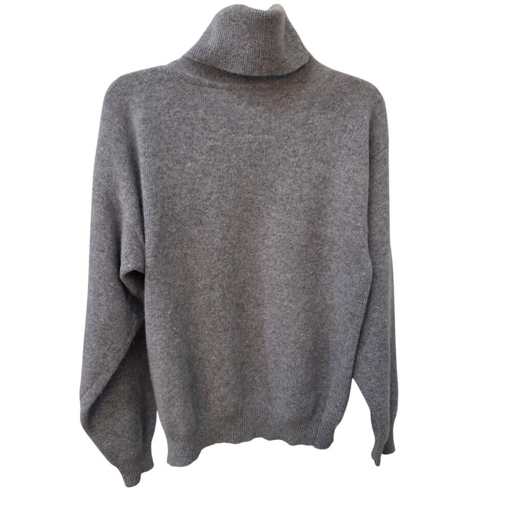 Luxury Yarns Women's Turtle Neck Sweater by Valerie Stevens,  Size Large